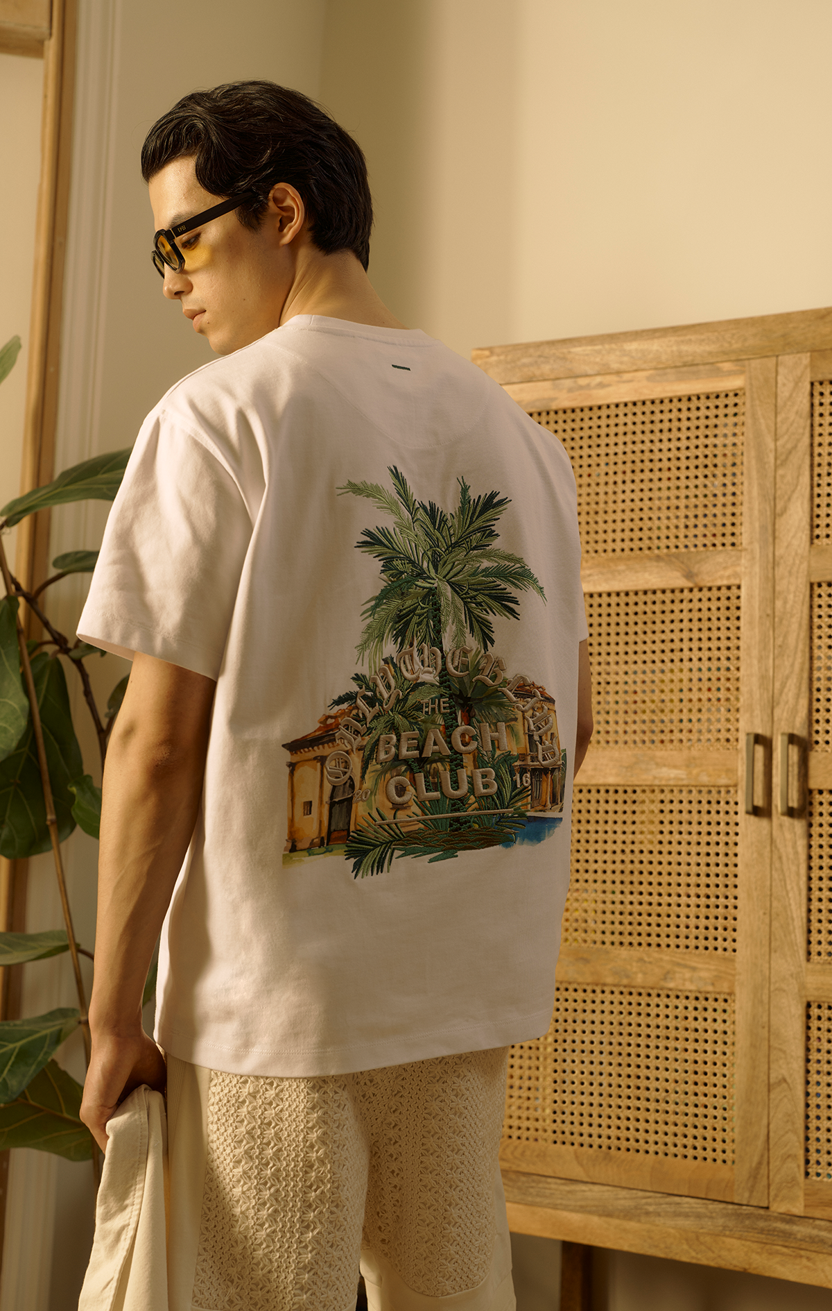 The Beach Club T-Shirt - ONLY THE BLIND™